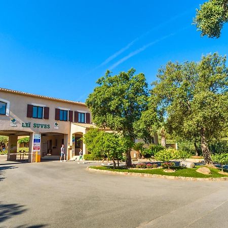 3 Bedroom Chalets Camping Lei Suves - Joycasa Roquebrune-sur Argens Exteriér fotografie