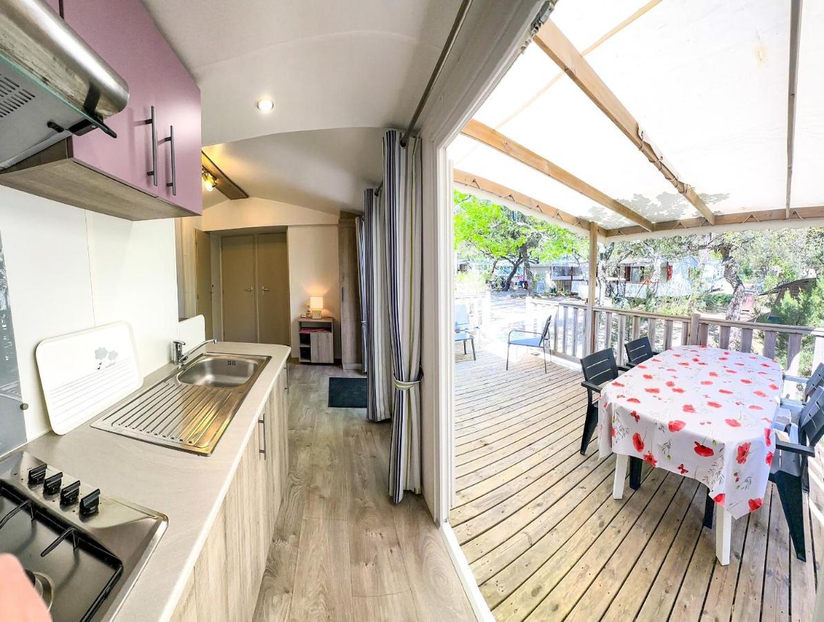 3 Bedroom Chalets Camping Lei Suves - Joycasa Roquebrune-sur Argens Exteriér fotografie